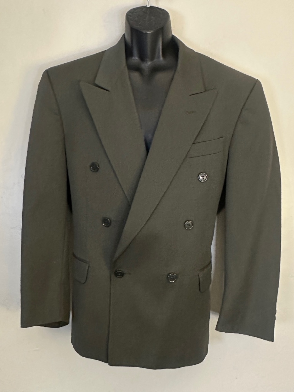 Lorenzo Latini Double Breasted Blazer ~40s no size tag Peak lapel Gently worn